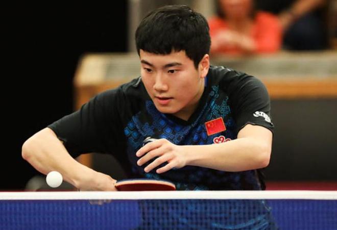 A赛场上绽 A赛场上绽