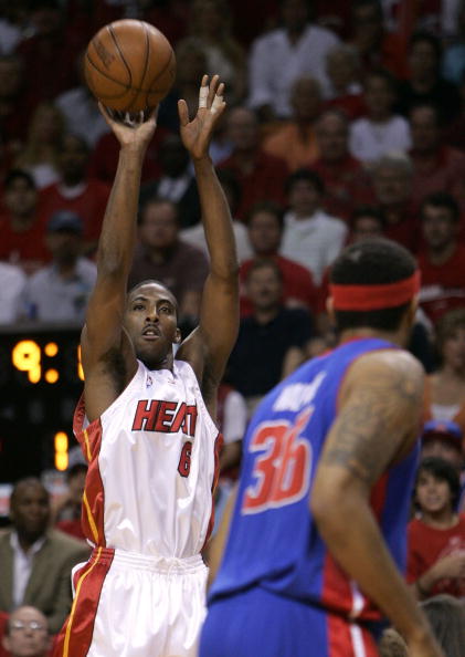 表现则为球 表现则为球