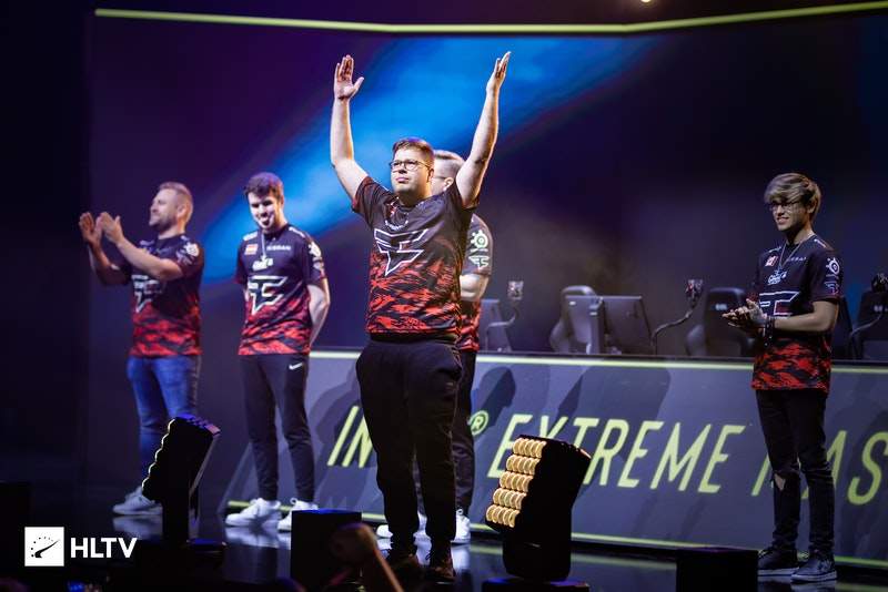 却又未分胜 却又未分胜