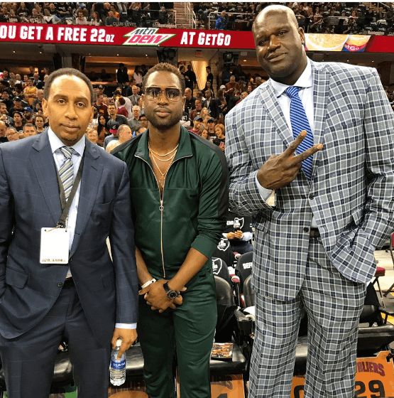 口距离与排 口距离与排