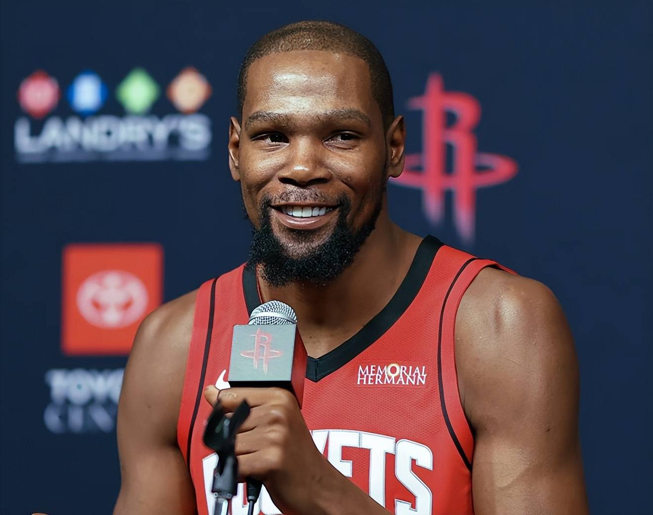 中完善营业 中完善营业